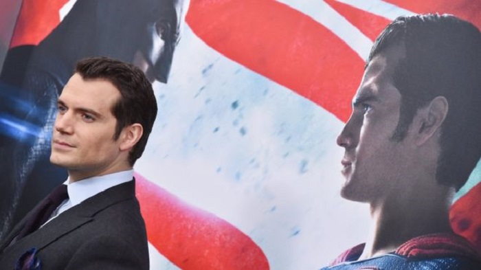 Batman v Superman takes $424m at global box office